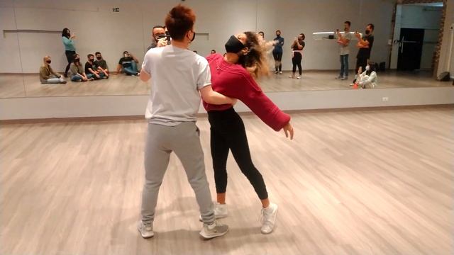 Evellyn Vasconcelos e Marcelo Eidy 2021 Brazilian Zouk Urban смотреть онлайн