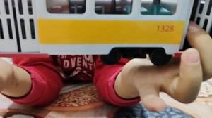 трамвай метро игрушка