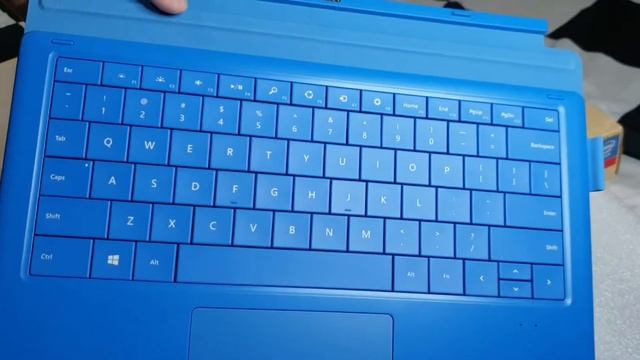 Unboxing CHUWI UBook Pro 8100Y смотреть онлайн