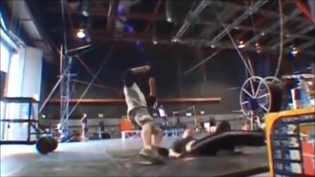 Scott Adkins - Training Motivation смотреть онлайн