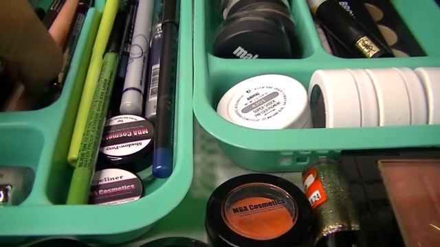 Weekly Makeup Basket June 3 - 9 || Shop My Stash for Vacation! смотреть онлайн
