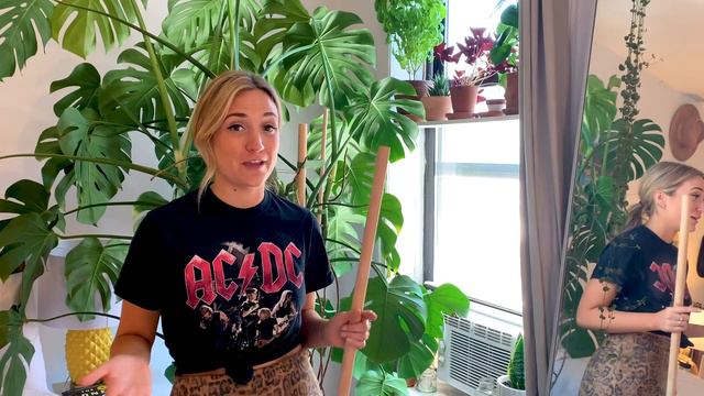 How To Stake Your Monstera Deliciosa смотреть онлайн