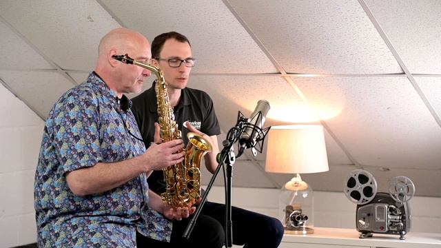 Yanagisawa AWO1 Alto Sax Review смотреть онлайн