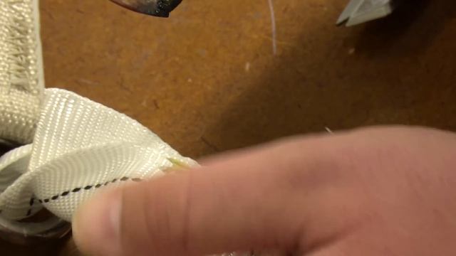 Using the Speedy Stitcher to Sew Webbing & Canvas смотреть онлайн