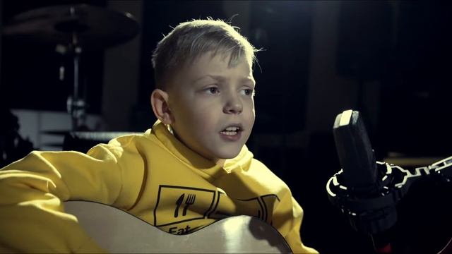 Иван КАЗЛОВ - Девочка-видение (кавер). смотреть онлайн