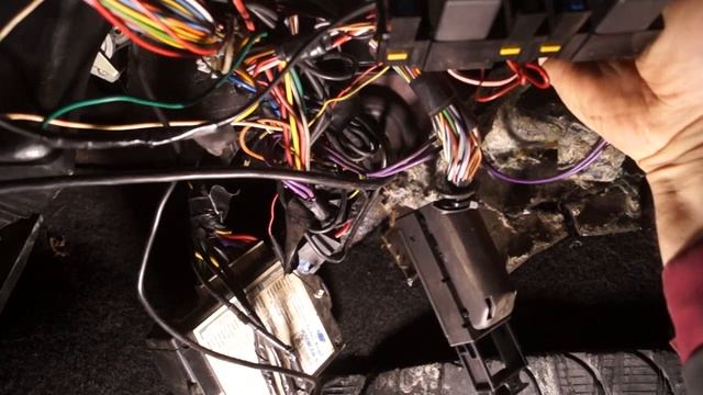 ВАЗ 2107 Инжектор не горит осветительные приборы и не работают стекло очистители смотреть онлайн