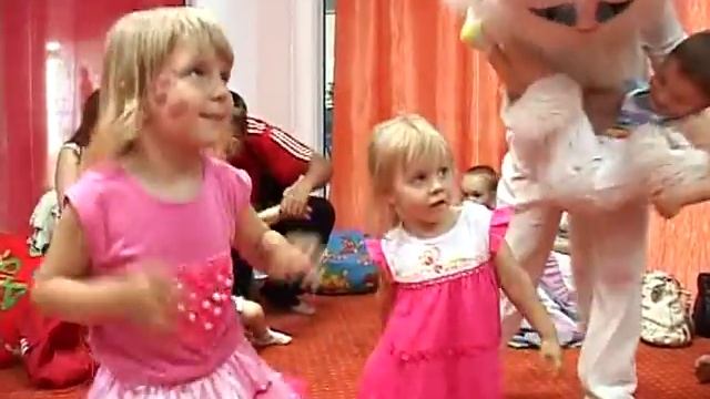 День защиты детей. Праздник № 4.m2p смотреть онлайн