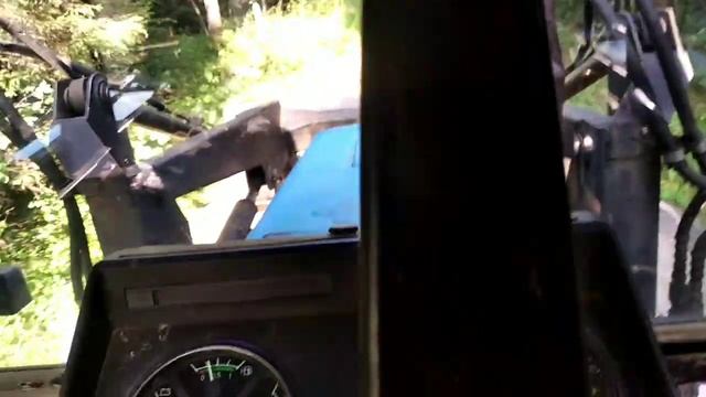 таскаю гусеницу на МТЗ 82п и вывожу опилки.ч2 смотреть онлайн