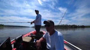 Рыбалка и отдых на оке дикарями в жару....неже касимова! река раздает!