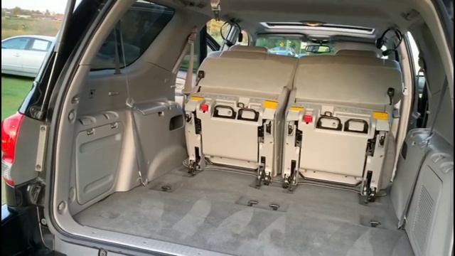 2005 Toyota Sequoia смотреть онлайн