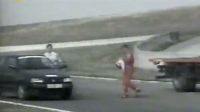 Tommi Mäkinen Crashes F1 смотреть онлайн