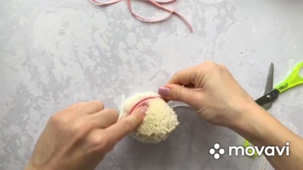 DIY 3 secrets of the perfect pompom / 3 секрета идеального помпона из ниток. How to make a pompon.