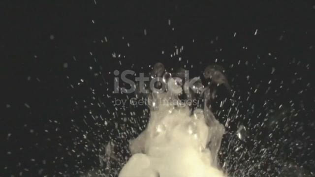 Smoke on a black background. Magic. The mystical fog. The footage, the texture of the smoke. смотреть онлайн