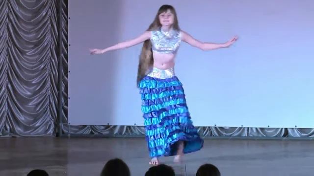 Танець живота діти Тернопіль.Танцювальний Клуб "Схід Сонця" м.Тернопіль.Керівник Оксана Ярушевська. смотреть онлайн