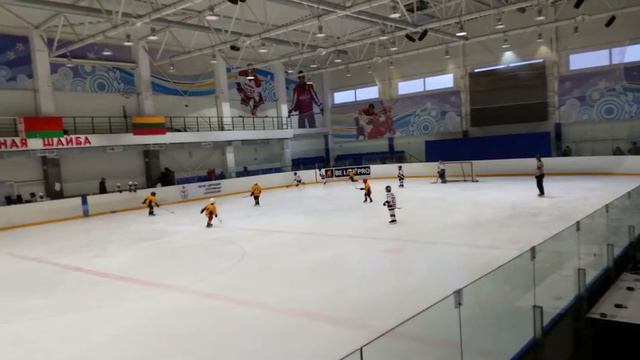 Запад России 1 - Феникс 2011. Счёт 13:0 (15.12.2018) смотреть онлайн