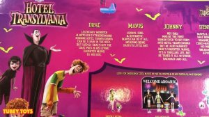 Hotel Transylvania 3 Summer Vacation Huge Haul Poseable Dolls Mavis, Papa Drac, Dennis, Johnny Tube