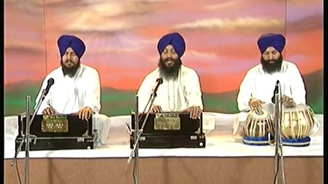 Bhai Ravinder Singh - Dhan Dhan Ramdas Gur - Satgur Pass Benantiyan