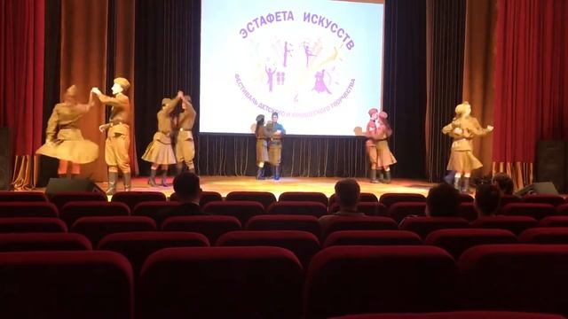 "...В лесу прифронтовом" Танцевальный коллектив "Кадетские традиции" смотреть онлайн