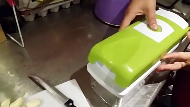 Inexpensive Multi-Purpose Slicer, Dicer, Chopper Food Processor смотреть онлайн