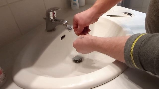 Быстрый и надежный способ, как избавиться от секундного клея/Wie Entfernt Am Schnellsten Sekundenkl