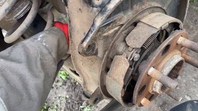 Замена заднего ступичного подшипника Jeep Compass Jeep Patriot смотреть онлайн