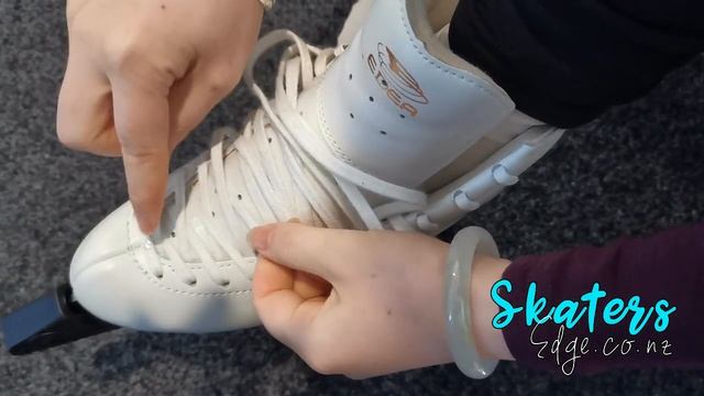 SkatersEdge NZ - How to lace Ice/Roller(Edea, Risport, etc) Skates? смотреть онлайн