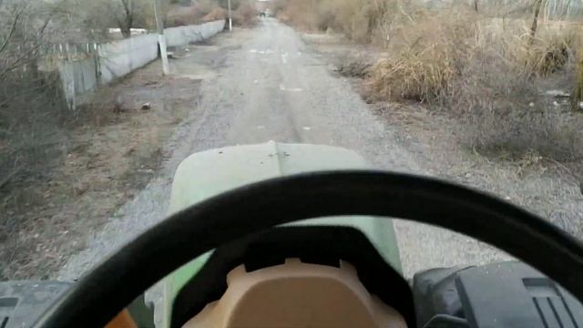 Подкармливаем селитрой  по мерзло-талому грунту!!!