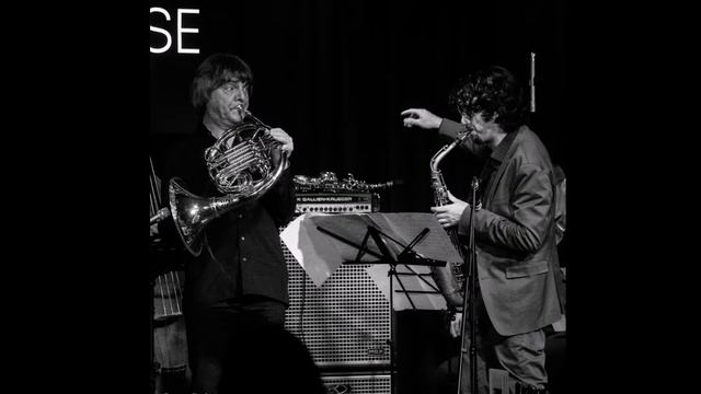 Blues in Palace - Lenny Sendersky & moon strings смотреть онлайн