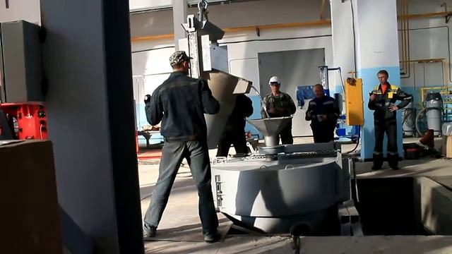 Вертикальная центробежная литейная машина ЦЛМ-1000(В). Часть 1. смотреть онлайн