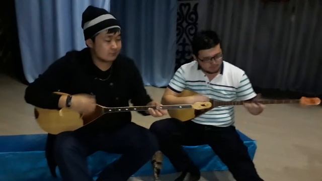 Накуренный баянист,коры смотреть всем) смотреть онлайн