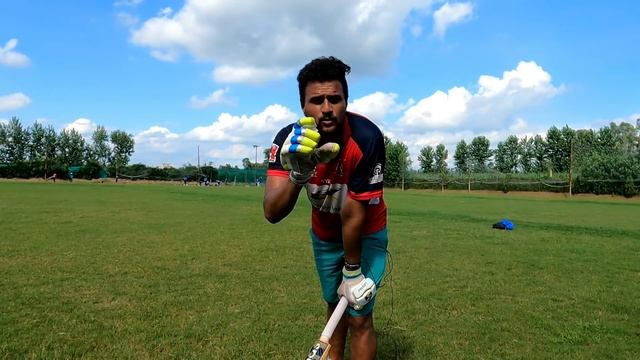 How To Focus On Ball In Cricket While Batting In Hindi | Cricket With Vishal | Batting Tips In Hind смотреть онлайн