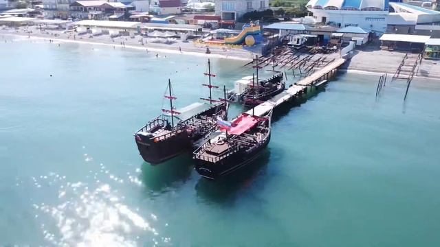 Небольшое видео с побережья чёрного моря! смотреть онлайн