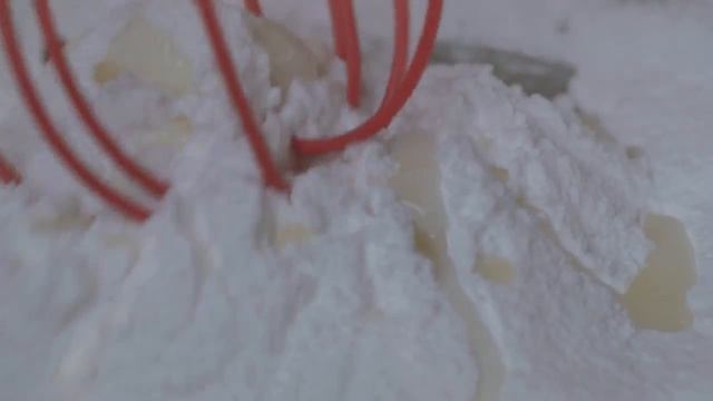 Десерты в кофейне MY COFFEE, как они готовятся? смотреть онлайн