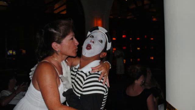 Mom's Song смотреть онлайн