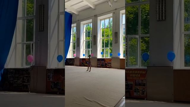 Мои первые булавы! смотреть онлайн