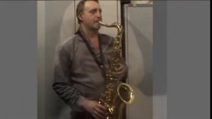 Тень твоей улыбки  На саксофоне