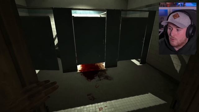 Royal Marine Plays OUTLAST FOR THE FIRST TIME! Part 1! смотреть онлайн