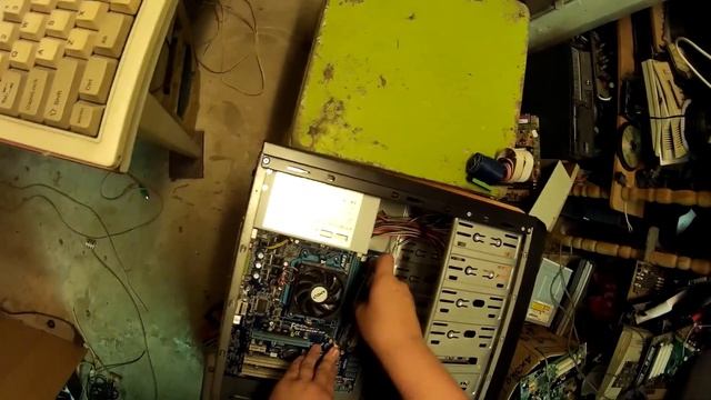 Számítógép Összeszerelés (AMD Sempron) смотреть онлайн