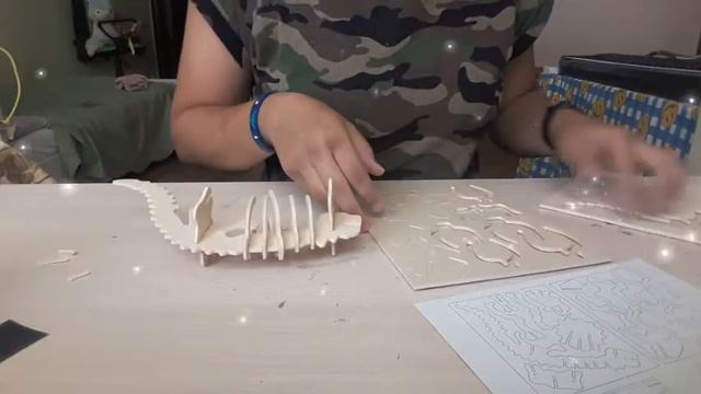 Сборка Деревянного 3D Пазла Трицератопс! смотреть онлайн