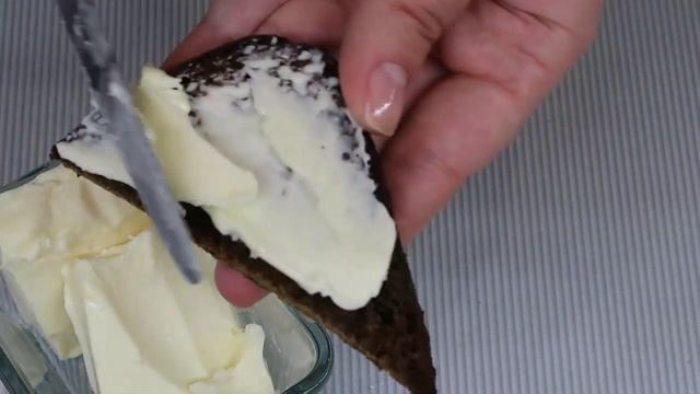 Бутерброды с красной рыбой, огурцом и лимоном. Вкусные бутерброды на праздничный стол смотреть онлайн