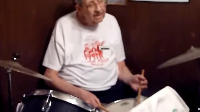 Siwy Kon Polka - Jimmy Sokolowski at John Martin's Tap смотреть онлайн