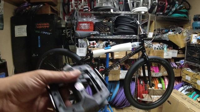 2021 GT Pro Series 24" Cruiser BMX Unboxing @ Harvester Bikes смотреть онлайн