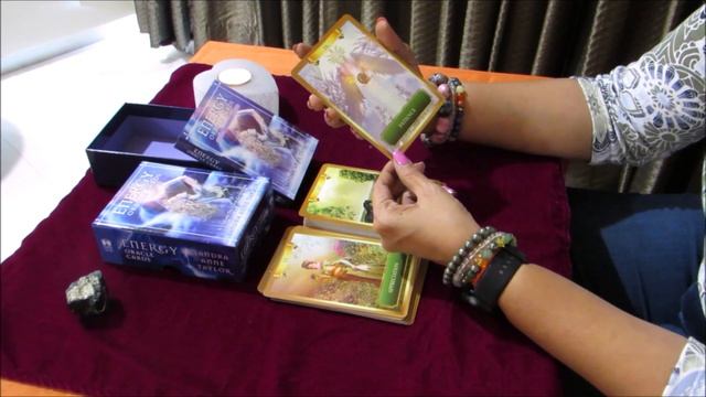 *Magic Revealed!* Unboxing the Energy Oracle Cards! смотреть онлайн