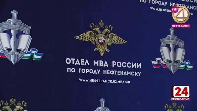 Напал с ножом и скрылся! Полиция ведёт розыск смотреть онлайн