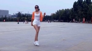 ❉ ЗВЕЗДА ЦИНЦИН ❉ Shuffle Dance ❉Танец Шафл в белых шортах ❉