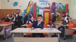 Солист шоу-группы «Детки Джесс» Центра культуры «Хорошевский» Дима Ли-Чан-Лин «Привет девчонка»