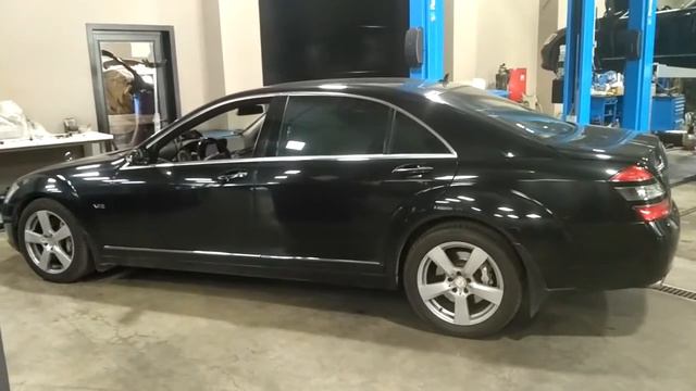 Прокачка гидравлики Mercedes W221