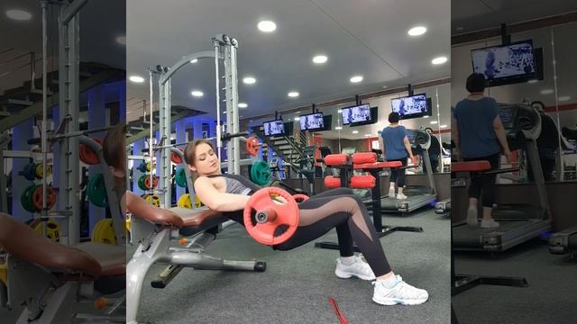 Ягодичный мостик. супер лайфхаки. Техника ягодичного мостика смотреть онлайн