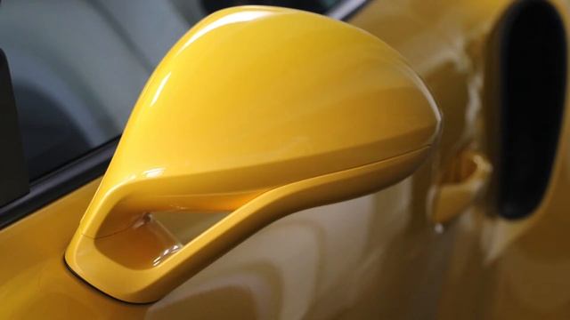 The 2018 Porsche 911 Turbo S in Saffron Yellow Metallic смотреть онлайн