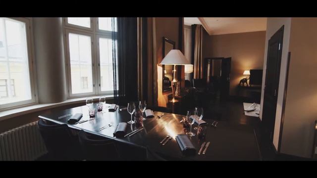 Hotel Lilla Roberts смотреть онлайн